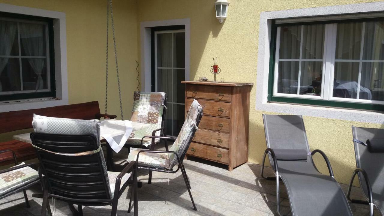 Ferienwohnung Am Bauernhof Zechner Heidi Flattach Exterior photo